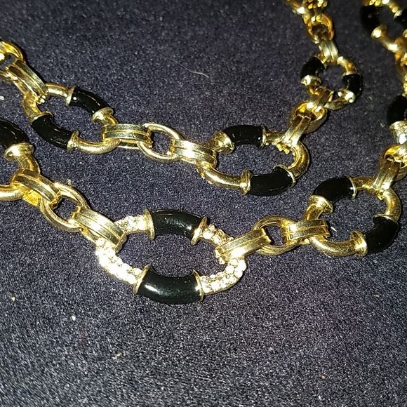 Necklace set - Picture 2 of 5